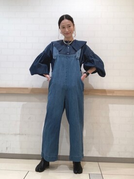 「AMERICAN HOLIC」｜「アイテム（サロペット/オーバーオール）」を使った、eveさん（レディース・165cm）の冬コーディネート