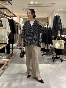 「PAPILLONNER（パピヨネ）のステンレスメタルチョーカー（ネックレス、ゴールド系）」を使った、takaokaさん（レディース・157cm）の秋コーディネート