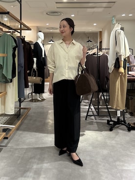 「PAPILLONNER（パピヨネ）のステンレスメタルチョーカー（ネックレス、シルバー系）」を使った、takaokaさん（レディース・157cm）の秋コーディネート