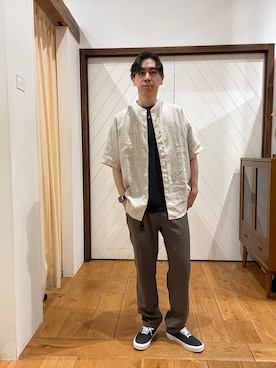 「URBAN RESEARCH DOORS（アーバンリサーチドアーズ）のハイツイストクルーネック ショートスリーブTシャツ（Tシャツ/カットソー、グレー系）」を使った、yugoiida1009さん（メンズ・172cm）の夏コーディネート