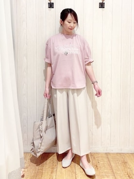 「SHOO・LA・RUE（シューラルー）の【ひんやり/UV/S-LL】お袖ふんわり二の腕カバー ぷっくりラメプリントTシャツ（Tシャツ/カットソー、ピンク系）」を使った、あいこさん（レディース・157cm）の春コーディネート