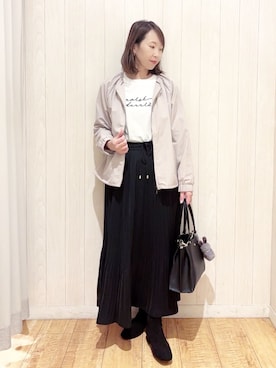 「アイテム（チャーム、ブラウン系）」を使った、あいこさん（レディース・157cm）の秋コーディネート