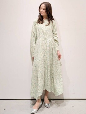 「オフィスカジュアル」｜「アイテム（ワンピース）」を使った、machiさん（レディース・157cm）の春コーディネート