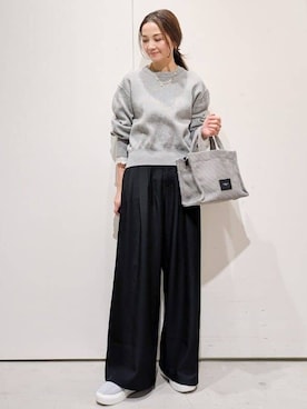 「OPAQUE.CLIP（オペークドットクリップ）のアイテム（パンツ）」を使った、machiさん（レディース・157cm）の春コーディネート