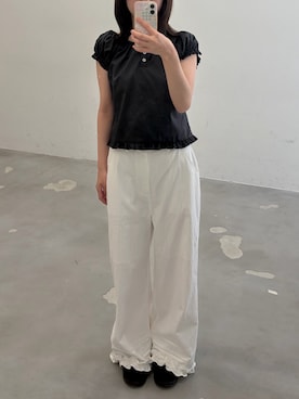 「GIUNON（ジウノン）の2way henley neck blouse / 2way ヘンリーネックブラウス（シャツ/ブラウス、グレー系）」を使った、花凜さん（レディース・158cm）の夏コーディネート
