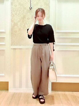 「grove（グローブ）のロープベルトで差がつく 洗練リラックスパンツ（その他パンツ、ベージュ系）」を使った、Nakaさん（レディース・163cm）の夏コーディネート