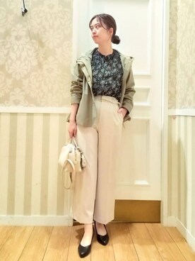 「grove（グローブ）の【撥水・洗える】マウンテンパーカ（ブルゾン、グリーン系）」を使った、Nakaさん（レディース・163cm）の春コーディネート