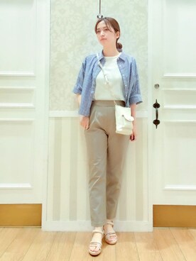 「grove（グローブ）の【夏に嬉しい機能付き】ドルマンクロップドシャツ（シャツ/ブラウス、ブルー系）」を使った、Nakaさん（レディース・163cm）の春コーディネート