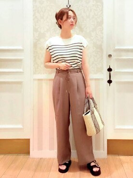 「grove（グローブ）のロープベルトで差がつく 洗練リラックスパンツ（その他パンツ、ベージュ系）」を使った、Nakaさん（レディース・163cm）の夏コーディネート