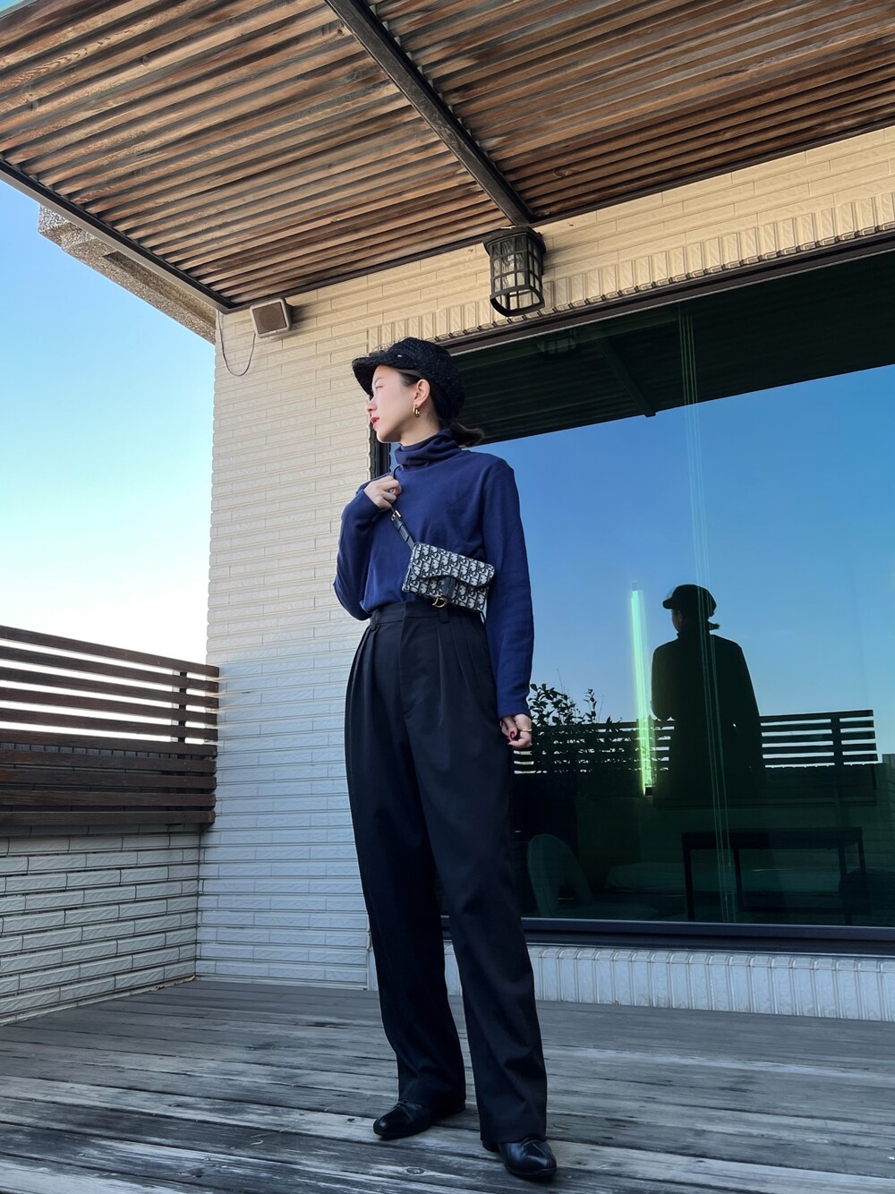 「UNIQLO、stylemixer、CLANE、Dior」｜「Diorのアイテム（バッグ、ブルー系）」を使った、Jasmine:)さん（レディース・158cm）の冬コーディネートの1枚目の写真