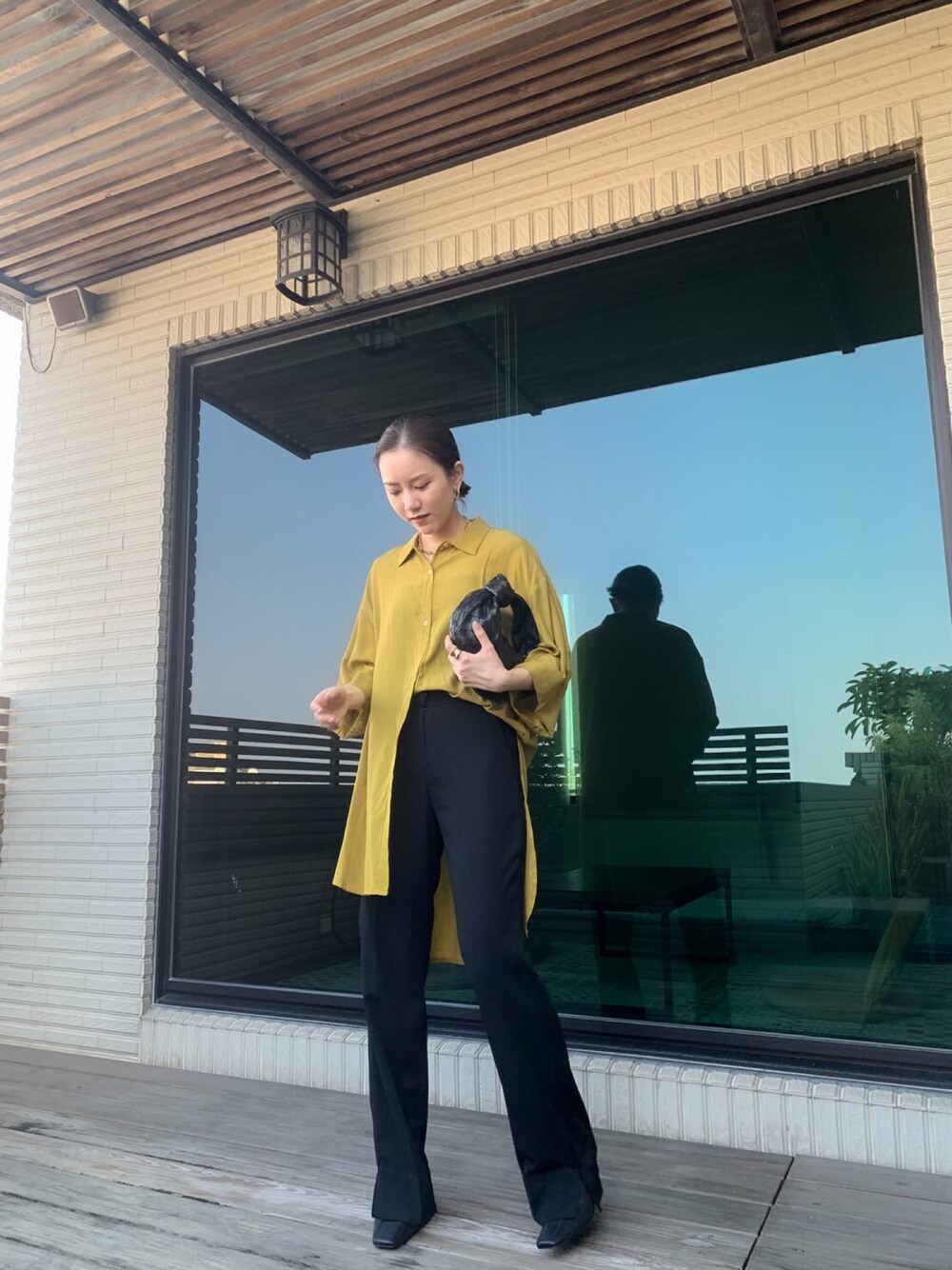 「stylemixer、studiodoe、studio doe、CLANE、BOTTEGA VENETA」｜「studiodoeのアイテム（パンツ、ブラック系）」を使った、Jasmine:)さん（レディース・158cm）の秋コーディネートの1枚目の写真