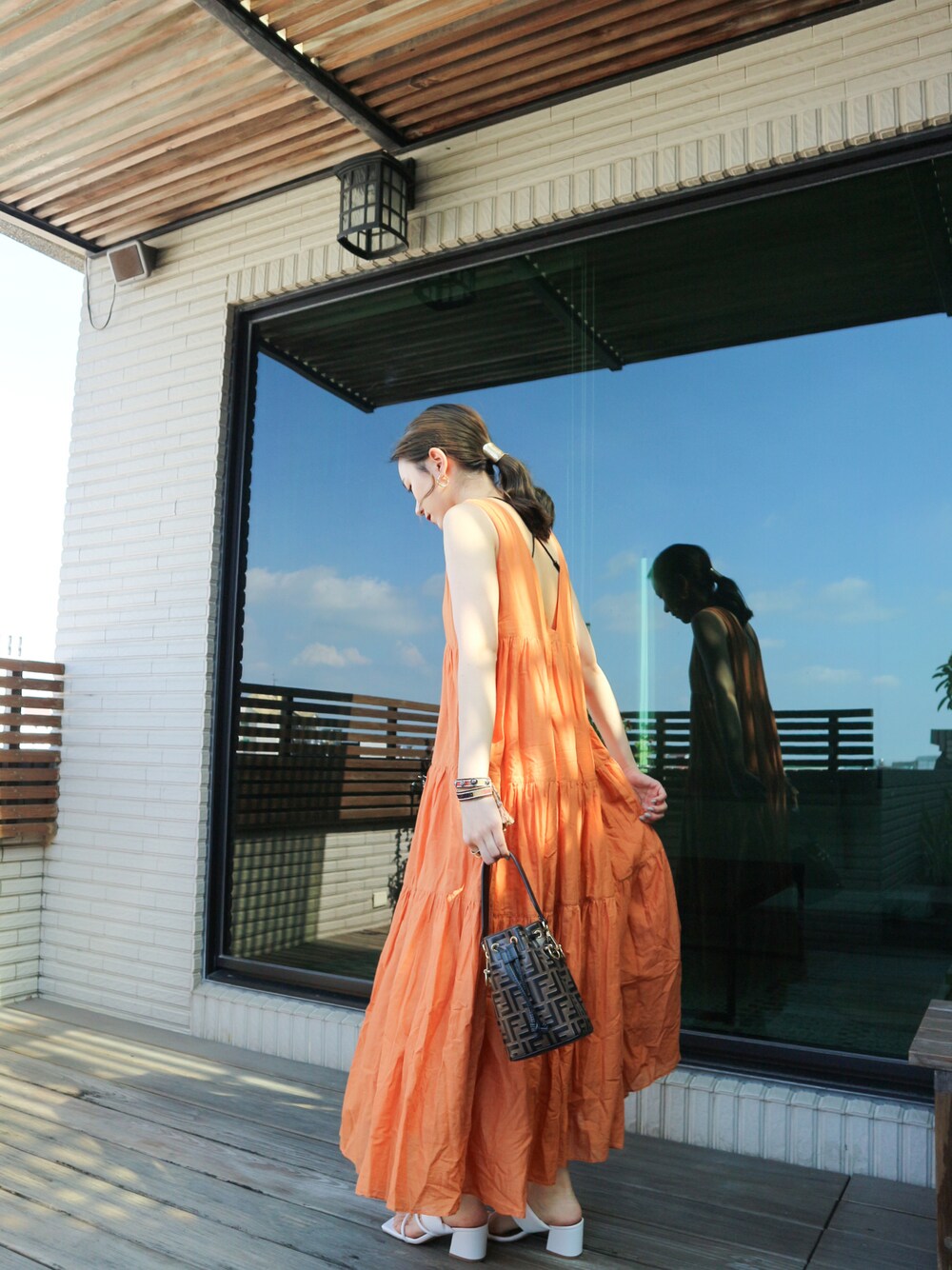 「searoomlynn、FRAY I.D、FENDI、mousy、Dior」｜「FENDIのFendi - Mon Tresor Mini Ff Embossed Leather Bucket Bag - Womens - Black Brown（ショルダーバッグ、ブラウン系）」を使った、Jasmine:)さん（レディース・158cm）の夏コーディネートの1枚目の写真