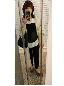こはさんの「裾スリットジョガーパンツ」を使ったコーディネート