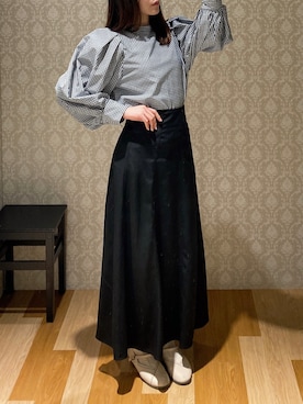 「Green　Parks（グリーンパークス）の・ELENCARE DUE バックレースアップスカート（スカート、ブラック系）」を使った、hinacoさん（レディース・163cm）の春コーディネート