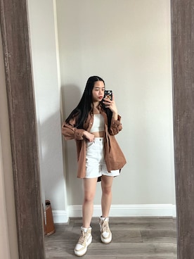 「UNIQLO（ユニクロ）のアイテム（シャツ/ブラウス、ブラウン系）」を使った、wengさん（レディース・150cm）の春コーディネート