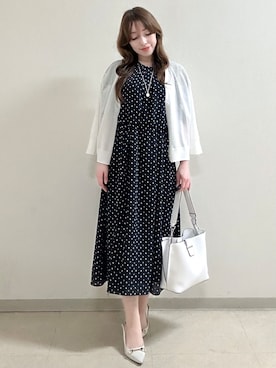 「Reflect（リフレクト）の【たっぷり収納！／通勤におすすめ】’26春夏毎日ミディアムバッグ（トートバッグ、ホワイト系）」を使った、maiさん（レディース・153cm）の春コーディネート