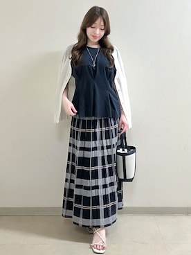 「Reflect（リフレクト）のオフボディVネックニットカーディガン（カーディガン/ボレロ、ホワイト系）」を使った、maiさん（レディース・153cm）の夏コーディネート