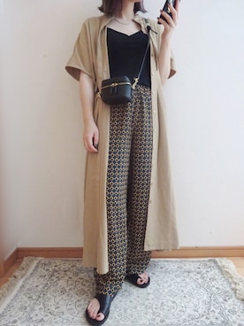 プリントイージーパンツを使った人気ファッションコーディネート - WEAR