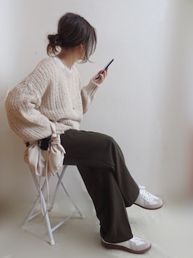 「ホワイトスニーカー」｜「アイテム（スラックス）」を使った、☆FAIRY☆さん（レディース・155cm）の秋コーディネート