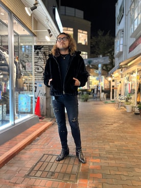 胸毛王子さんのコーディネート