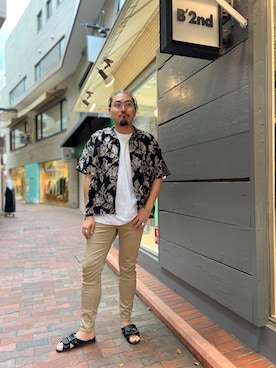 「surt（サート）のアイテム」を使った、胸毛王子さん（メンズ・182cm）の夏コーディネート