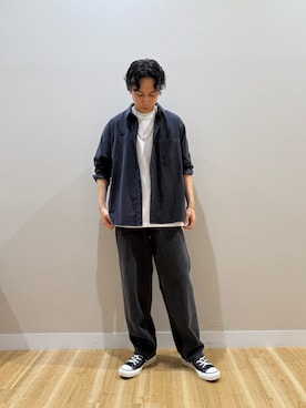 「ITEMS URBANRESEARCH（アイテムズ アーバンリサーチ）のアイテム（シャツ/ブラウス）」を使った、Takeshiさん（メンズ・174cm）の秋コーディネート