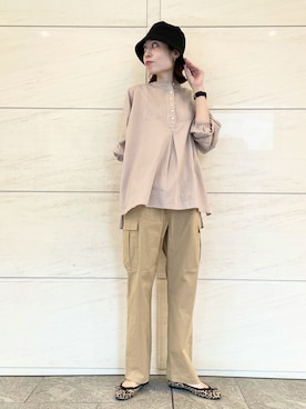 「ページュ」｜takagi naoさん（レディース・165cm）の秋コーディネート