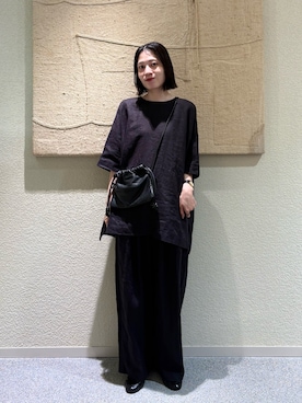 「かぐれ（カグレ）のリネンワイドプルオーバーシャツ（シャツ/ブラウス、ブラック系）」を使った、takagi naoさん（レディース・165cm）の夏コーディネート
