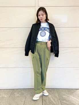 「URBAN RESEARCH Sonny Label（アーバンリサーチサニーレーベル）のアイテム（MA-1）」を使った、takagi naoさん（レディース・165cm）の秋コーディネート