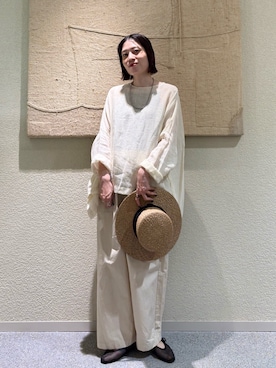「かぐれ（カグレ）のリネンボイルワイドプルオーバー（シャツ/ブラウス、ホワイト系）」を使った、takagi naoさん（レディース・165cm）の春コーディネート