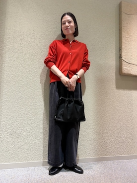 「かぐれ（カグレ）のコットンハイゲージポロニットカーディガン（カーディガン/ボレロ、レッド系）」を使った、takagi naoさん（レディース・165cm）の冬コーディネート