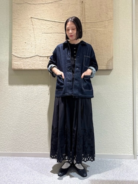 「かぐれ（カグレ）のアイテム（Tシャツ/カットソー）」を使った、takagi naoさん（レディース・165cm）の秋コーディネート