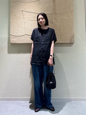 「かぐれ（カグレ）のリネンWポケットフレンチシャツ（シャツ/ブラウス、ブラック系）」を使った、takagi naoさん（レディース・165cm）の夏コーディネート