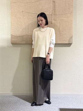 「かぐれ（カグレ）のアイテム（Tシャツ/カットソー）」を使った、takagi naoさん（レディース・165cm）の秋コーディネート