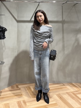 「FREE'S MART（フリーズマート）のタックオフショルカットソー（Tシャツ/カットソー、グレー系）」を使った、yuiさん（レディース・148cm）の夏コーディネート