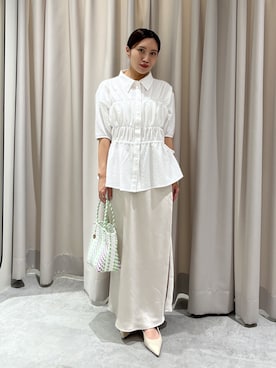 「FREE'S MART（フリーズマート）のシャーリングバルーン袖シャツ（シャツ/ブラウス、ホワイト系）」を使った、yuiさん（レディース・148cm）の春コーディネート
