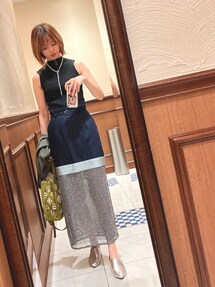 LILY BROWN（リリーブラウン）の「シアードッキングタイト