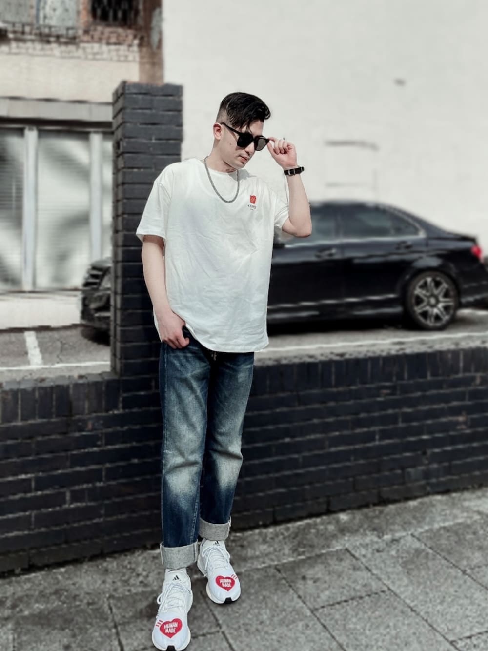「summer、adidas、HUMAN MADE、Levi's、KENZO、NIGO®、gentlemonster、LEVI'S VINTAGE CLOTHING、TAIPEI」｜「KENZOの'BOKE FLOWER' crest Tシャツ（Tシャツ/カットソー、ホワイト系）」を使った、Foxさん（メンズ・173cm）の夏コーディネートの1枚目の写真