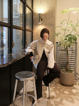 「アイテム（ブルゾン）」を使った、TOMOKAさん（レディース・162cm）の秋コーディネート