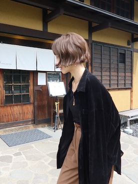 「アイテム（シャツ/ブラウス）」を使った、TOMOKAさん（レディース・162cm）の秋コーディネート