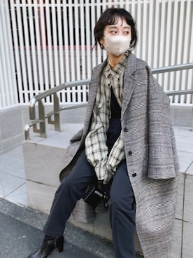 「YSL（ワイエスエル）のアイテム（トップス）」を使った、TOMOKAさん（レディース・162cm）の秋コーディネート