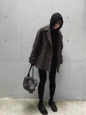 「アイテム（ステンカラーコート）」を使った、TOMOKAさん（レディース・162cm）の秋コーディネート
