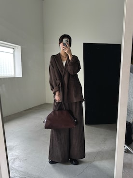 「アイテム（スリッポン）」を使った、yuriさん（レディース・167cm）の秋コーディネート