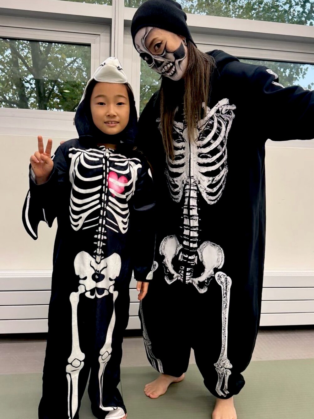 「???のアイテム（その他、ブラック系）」を使った、Uiさん（キッズ・122cm）の秋コーディネートの1枚目の写真