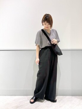 「GLOBAL WORK（グローバルワーク）のアイテム（クラッチバッグ）」を使った、kida.さん（レディース・165cm）の夏コーディネート