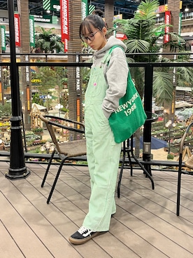 「Rodeo Crowns（ロデオクラウンズ）のアイテム（オールインワン・サロペット）」を使った、#zuさん（レディース・158cm）の秋コーディネート
