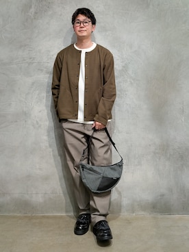「THE SHOP TK （ザ ショップ ティーケー ）のアイテム（Tシャツ/カットソー）」を使った、藤田さん（メンズ・170cm）の秋コーディネート