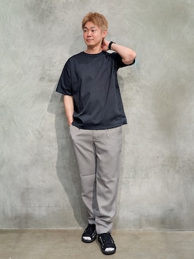「THE SHOP TK （ザ ショップ ティーケー ）の【無地だと少し物足りないという方へ】ジオメトリック柄 半袖Tシャツ 洗濯機OK（Tシャツ/カットソー、グレー系）」を使った、藤田さん（メンズ）の春コーディネート