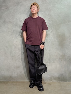 「THE SHOP TK （ザ ショップ ティーケー ）の【新色追加＆再入荷!!】【接触冷感/吸水速乾/UVカット/透け防止/遮熱】BO-NO TEE/ボーノTシャツ（Tシャツ/カットソー、レッド系）」を使った、藤田さん（メンズ）の夏コーディネート
