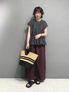 「かぐれ（カグレ）のアイテム」を使った、yoshidadaさん（レディース・162cm）の夏コーディネート